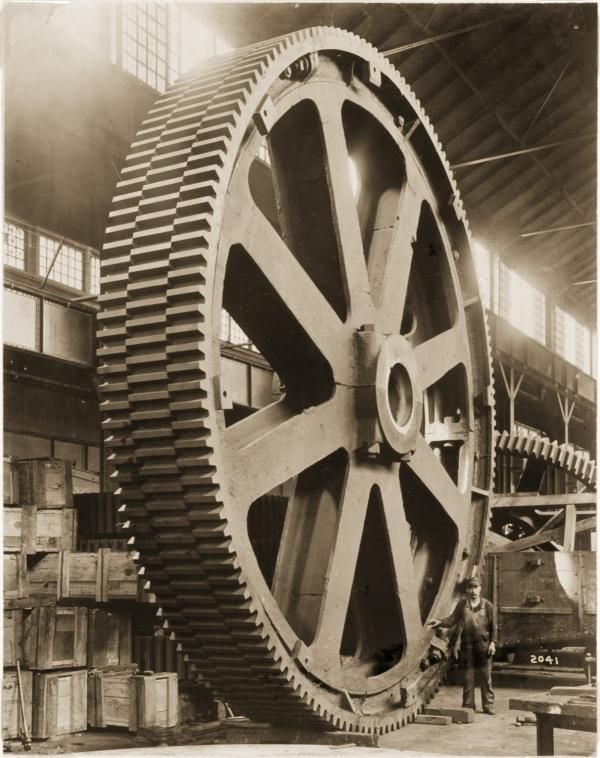 1913.jpg