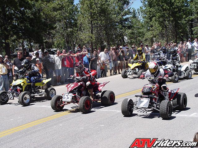 pike-peak-atv-hill-climb-2008-steve-tutt-450r-atv-start.jpg