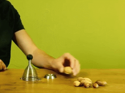 79a00895jw1emf7ns4zohg20b4089x6p.gif