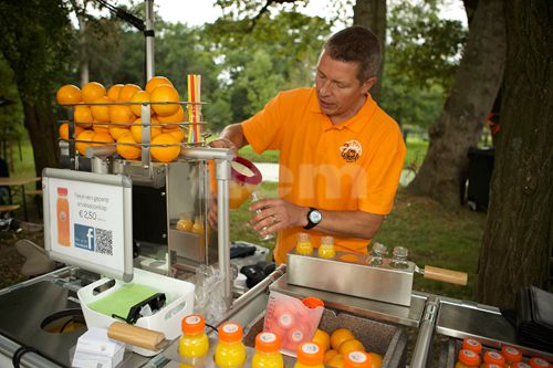 item_Juice_on_Wheels_4_01_副本.jpg