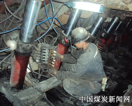 液压支架
