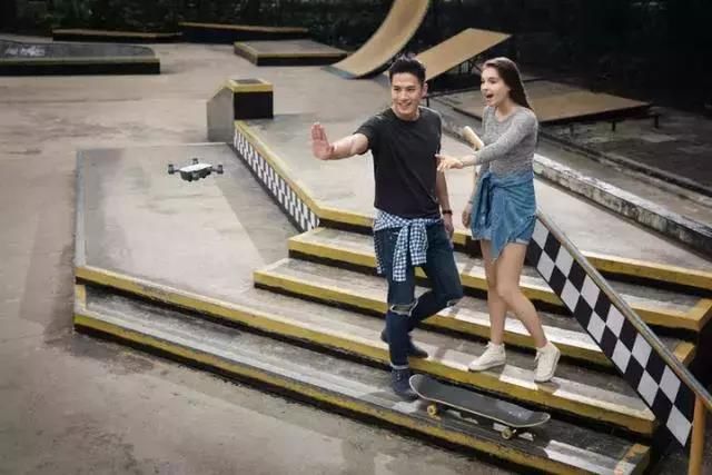 DJI Spark 无人机.jpg