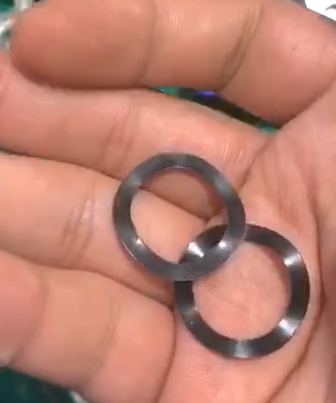 薄片