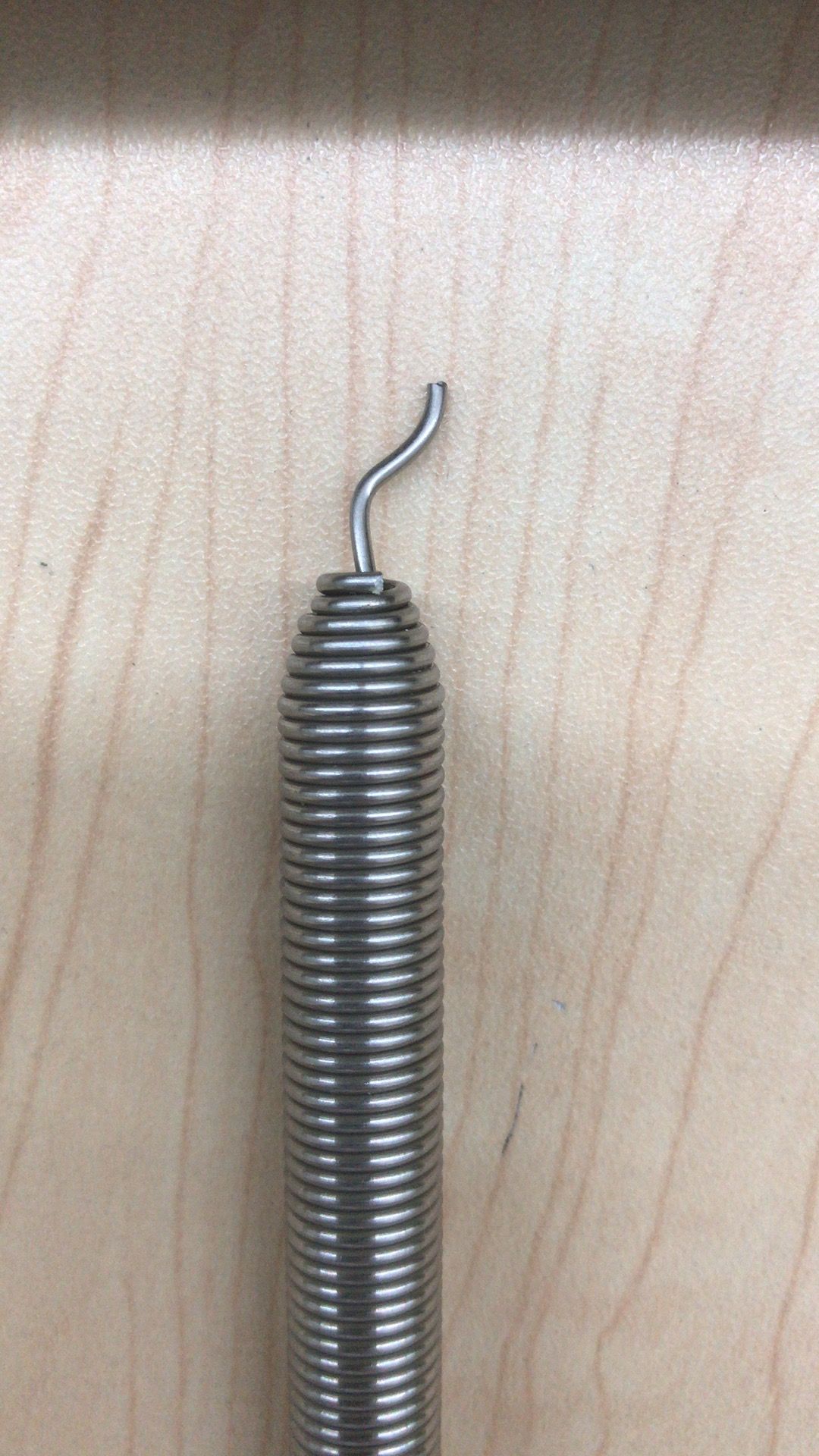 弹簧挂钩断裂