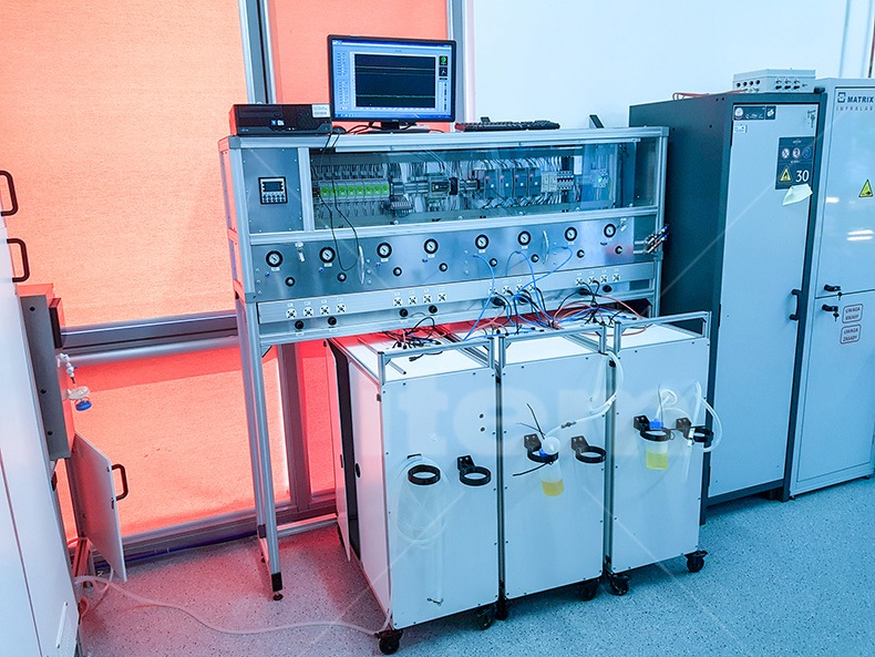 algenzucht-life-science-item-blog-galerie-02_01_水印.jpg