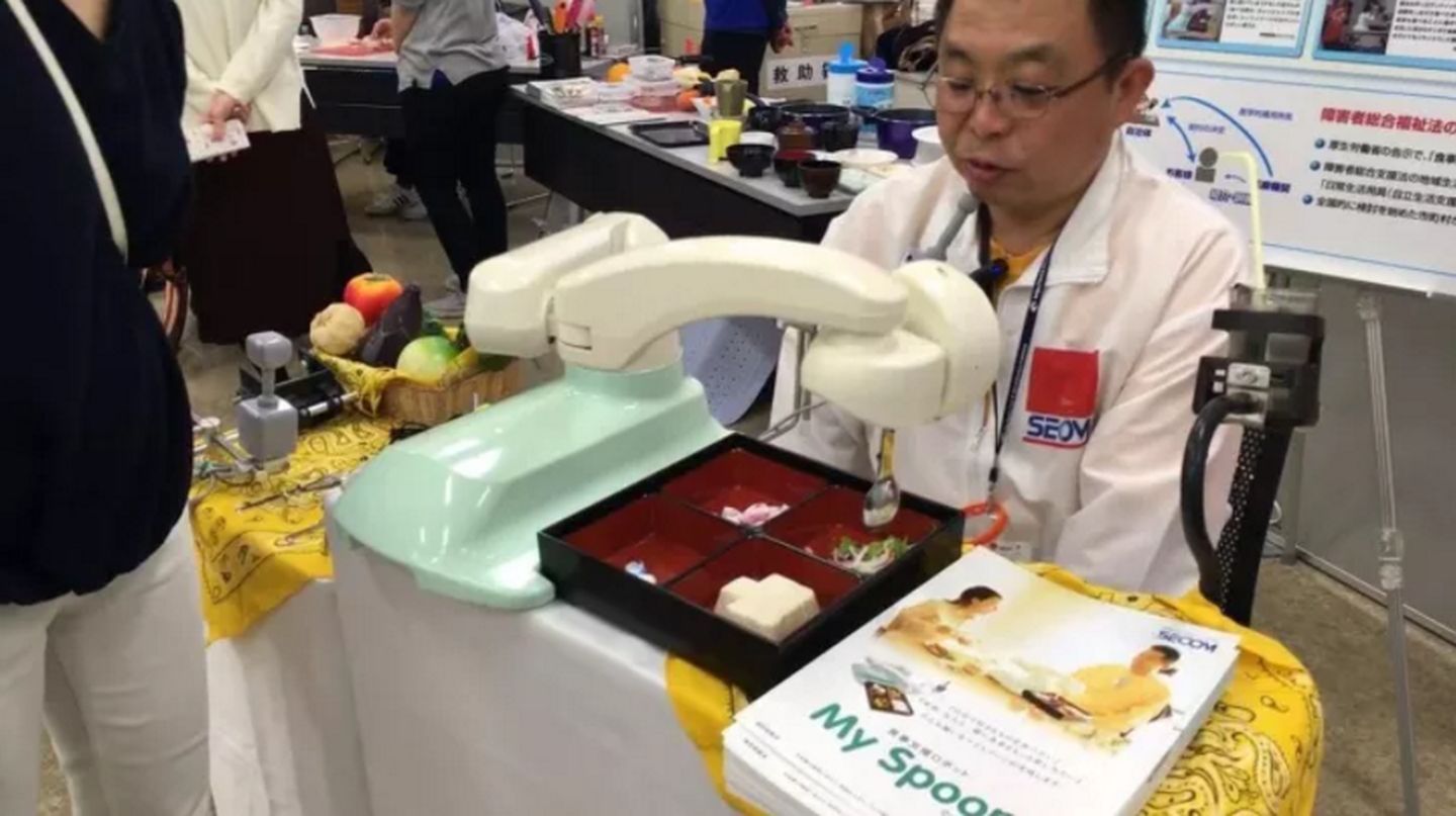喂饭机器人.jpg