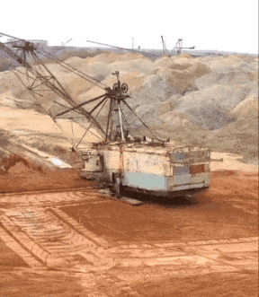 蹦蹦跳跳.gif
