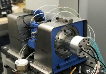 10万转电机.jpg