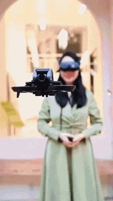 发展这么快了，买来玩游戏真的不错.gif
