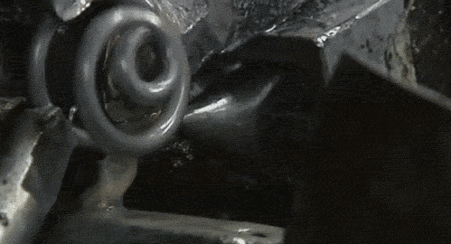 弹簧就这样卷出来的3.gif