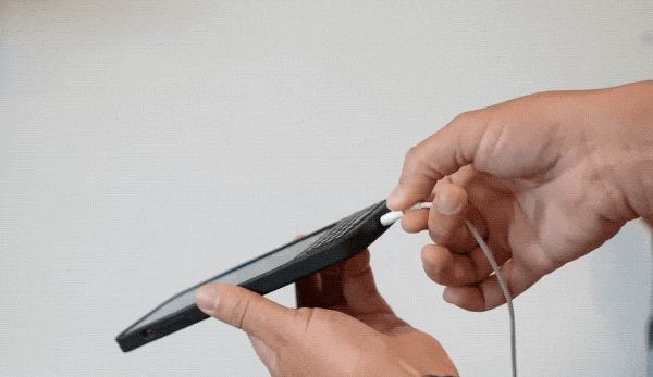 套上它，iPhone就长大了！5.gif