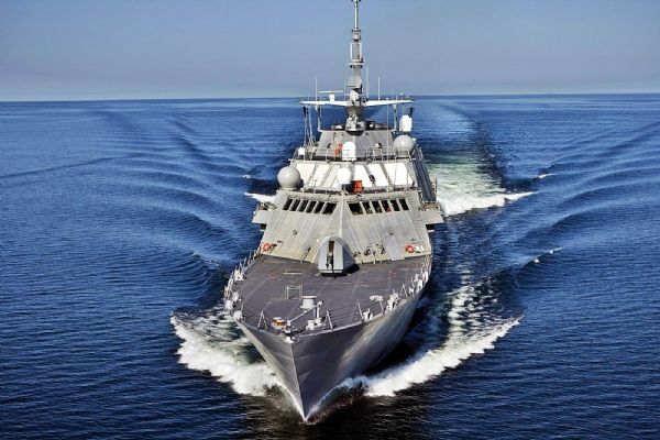 LCS-1洛-马.jpg